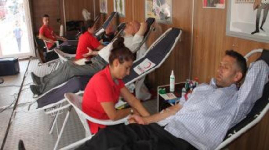 Dr. Babalık: En &Ccedil;ok Bulunan Kanlara Daha &Ccedil;ok Ihtiyacımız Oluyor