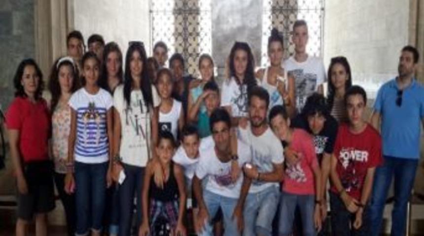 Ayvalık&rsquo;a 8 Madalya Ve 6 Kupa İle D&ouml;nd&uuml;ler