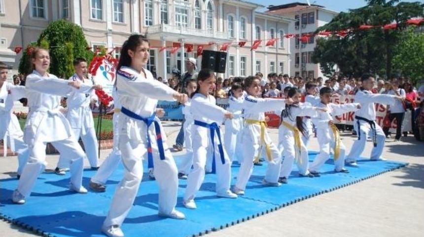 Polis G&uuml;c&uuml; Spor Kul&uuml;b&uuml; 5 Madalya Kazandı