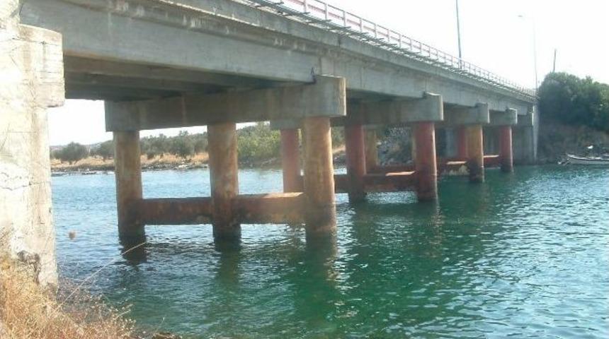 Türkiye’nin İlk Boğaz Köprüsü Ayvalık’ta