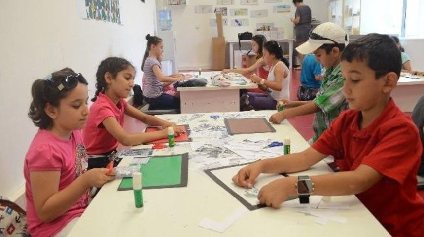 Bağcılar Bilgi Evi &Ouml;ğrencileri İstanbul Modern'de