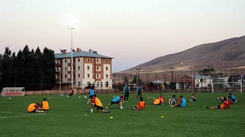 Yıldızeli Birlikspor Bal Ligi Hazırlıkları İ&ccedil;in Kampa Girdi