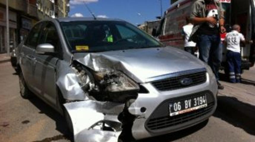 Haberden D&ouml;nen Gazeteciler Kaza Ge&ccedil;irdi