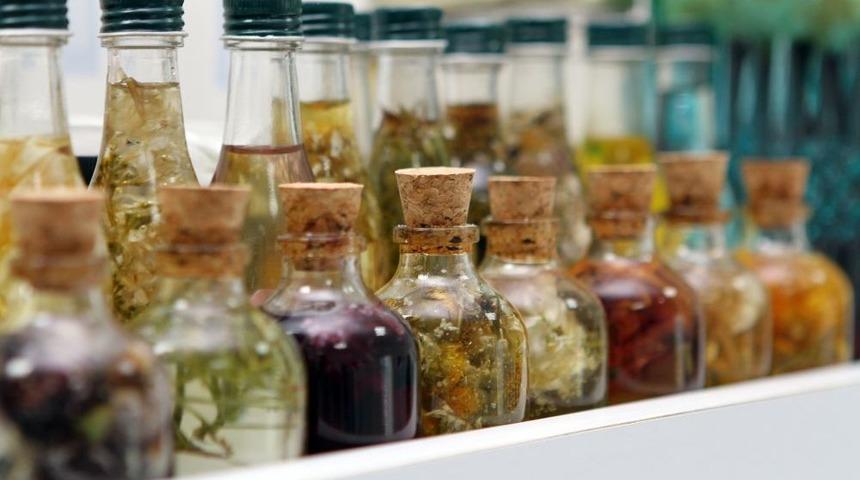 Muğla Sıtkı Ko&ccedil;man &Uuml;niversitesi'nde Kozmetik Yaz Okulu A&ccedil;ıldı