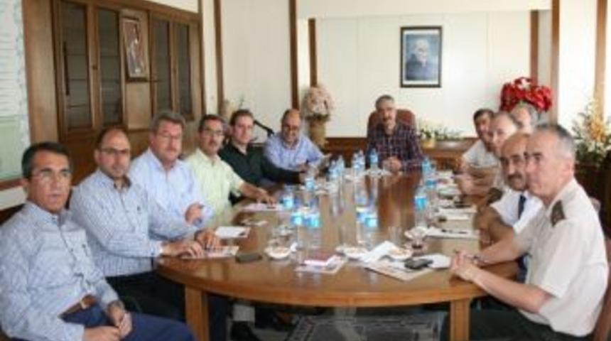 Yeni Vali, Kurum Amirleri İle Toplantı Yaptı