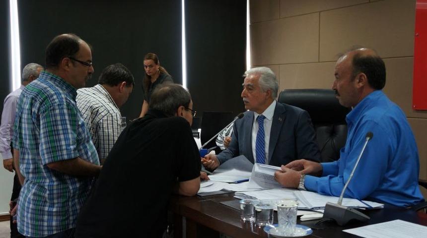 B&uuml;y&uuml;kşehir Belediye Meclisi Olağan&uuml;st&uuml; Toplandı