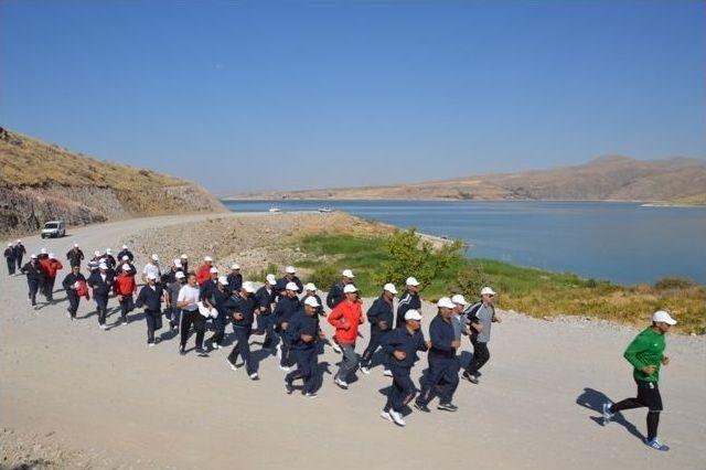 Kocasinan Belediyesinden Zabıtaya Spor Desteği