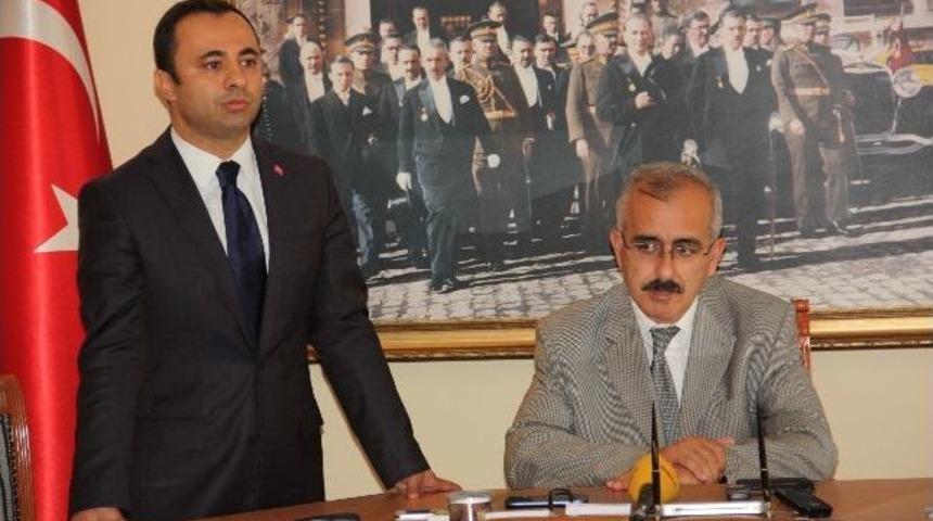 Vali Duruer, Edirne G&ouml;n&uuml;ll&uuml;lerini Ağırladı