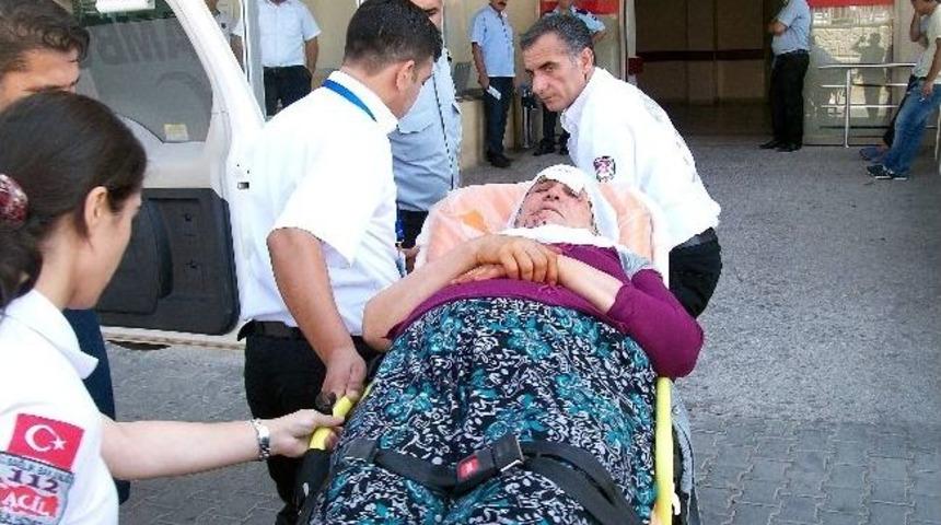 S&uuml;l&uuml;kl&uuml; G&ouml;l Yolunda Kaza: 4 Yaralı