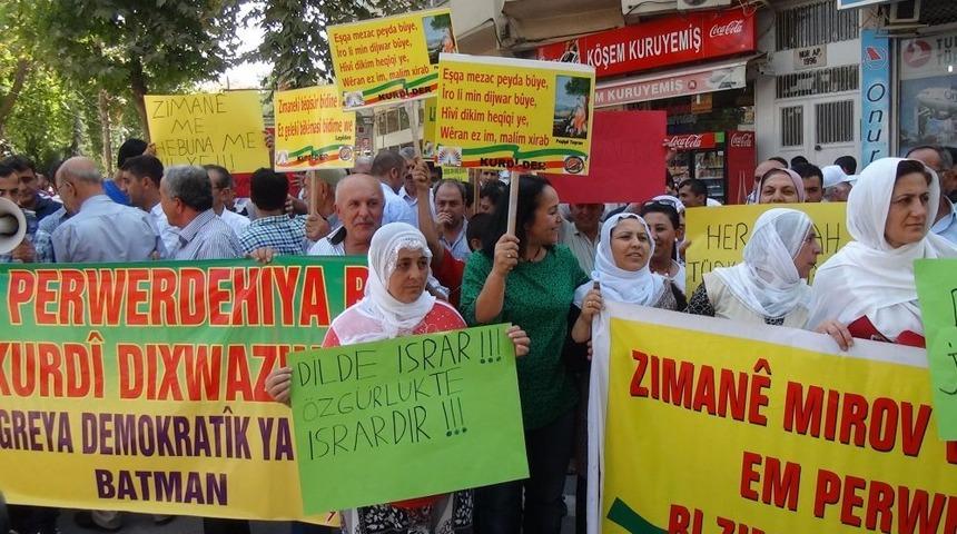 Anadilde Eğitim I&ccedil;in Dilek&ccedil;e Verdiler
