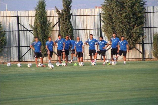 Akhisar Belediyespor’da Trabzon Mesaisi Başladı