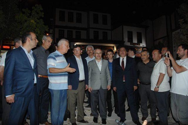 Davutoğlu Ve Ailesi 3 Günlük Tatil Için Karabük'e Geldi