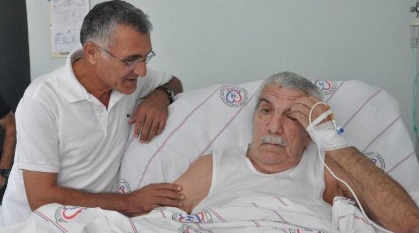 Hadi, Tedavi Gören Füze Selami’yi Ziyaret Etti