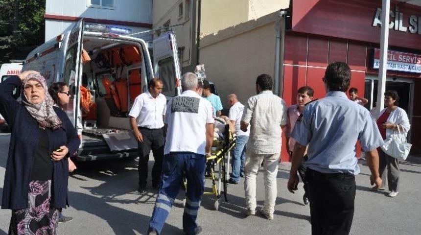 Park Meselesi Y&uuml;z&uuml;nden 2 Kişiyi Vurdu