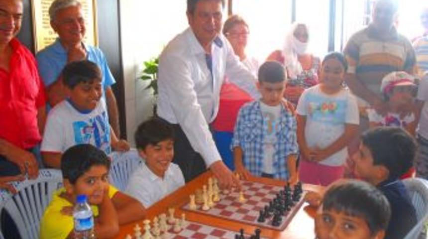 Yaylada satran&ccedil; turnuvası