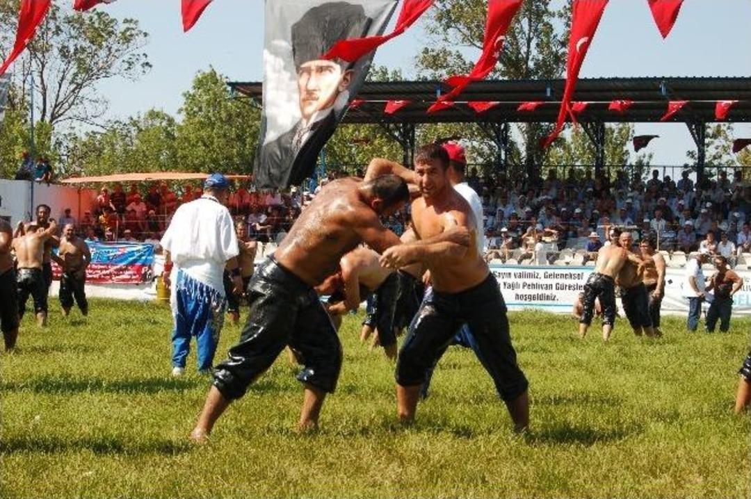 280. &Ccedil;ardak Yağlı G&uuml;reşlerinde Başpehlivanlığı Şaban Yılmaz Kazandı