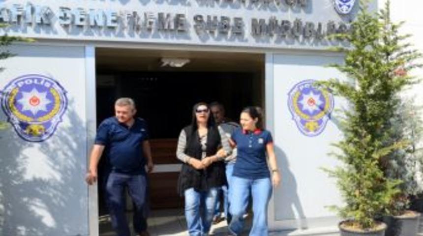 Bı&ccedil;aklama Ve Uyuşturucu Ticaretiyle Su&ccedil;lanan Kadına 7 Yıl 6 Ay Hapis Cezası