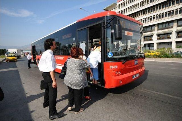 İzmir'de Ulaşıma 