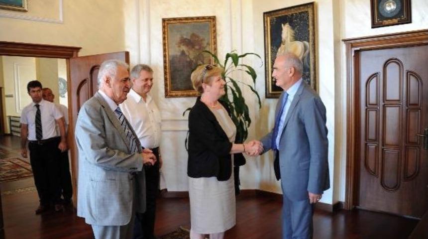 Macar Vekil Başkan Yılmaz&rsquo;ı Ziyaret Etti