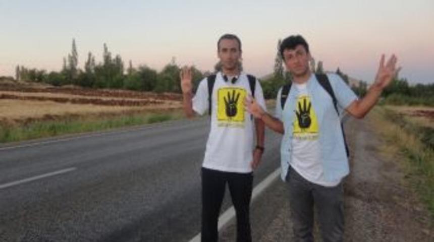 &Ouml;ğretmenler Barış İ&ccedil;in Y&uuml;r&uuml;yor