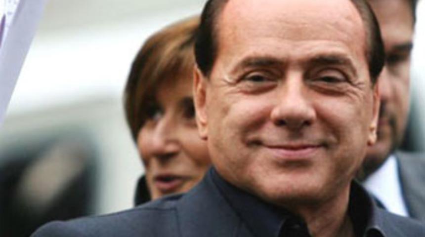 Grup seks fotoğrafları mafyanın elinde