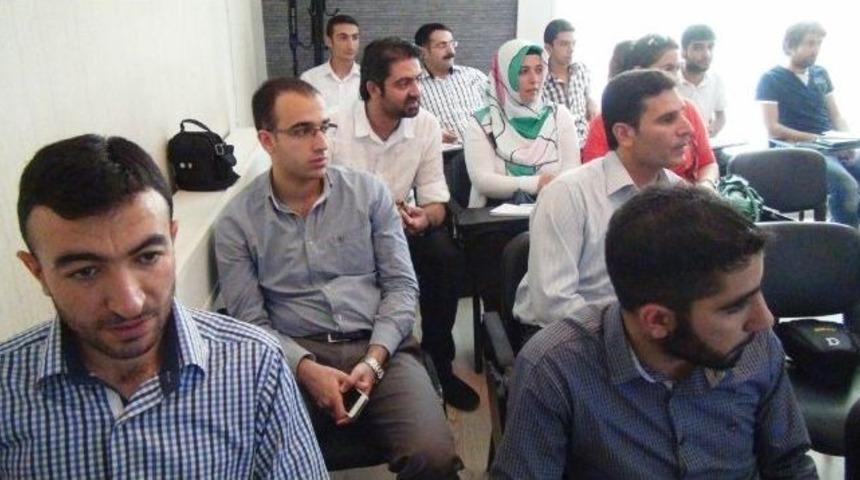 Gazetecilere Quarkxpress Programı Semineri