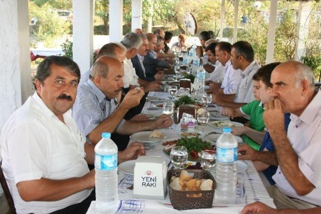 Ak Parti Genel Başkan Yardımcısı Şentop Filyos&rsquo;u Ziyaret Etti