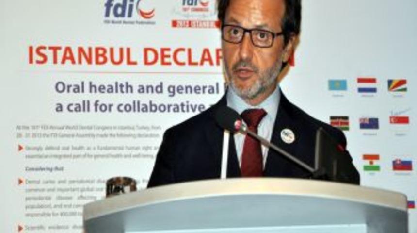 'Diş Eti Hastalığı Hamilelerde D&uuml;ş&uuml;k Riskini Arttırıyor'