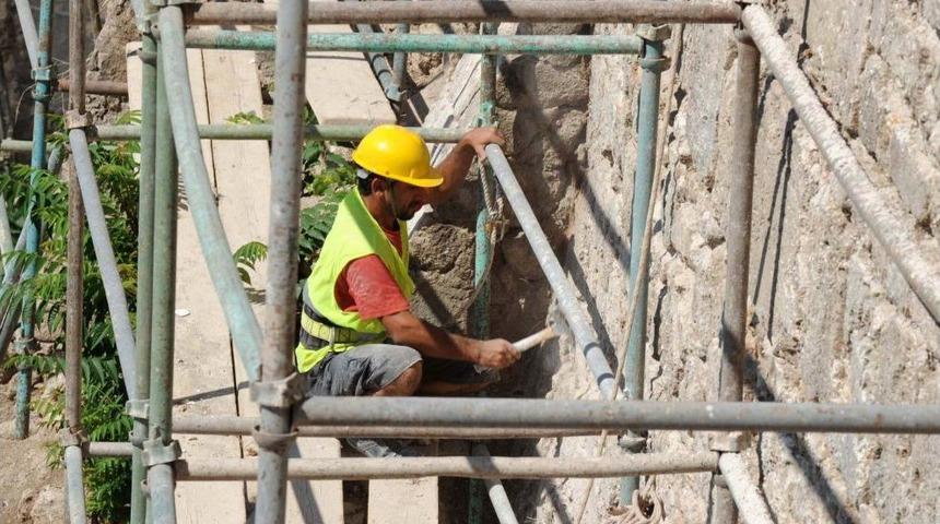 Kalei&ccedil;i Surlarının Restorasyonu Devam Ediyor