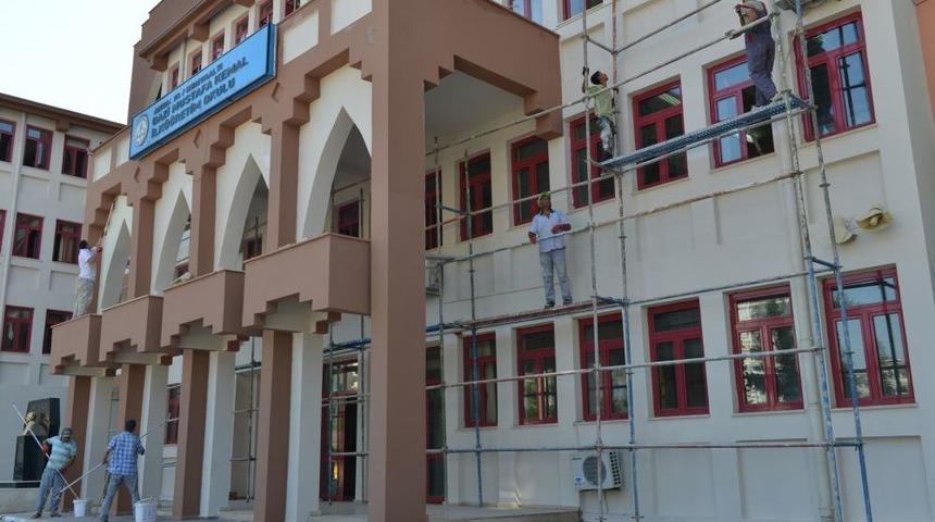 Konyaaltı&rsquo;nda, Okullar Yeni Eğitim D&ouml;nemine Hazır