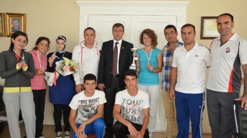 Tenis Ligi&rsquo;ne Erzurum Damgası