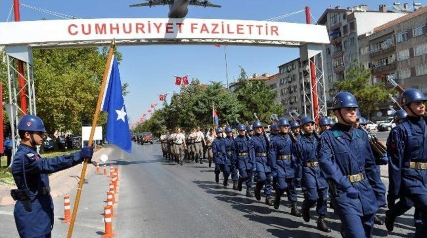 30 Ağustos Provası Yapıldı