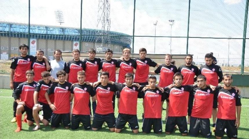 Erzurum&rsquo;a Futbolda Kamp Akını...