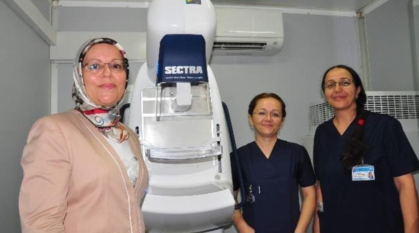Kadın Girişimciler'den Manisa'ya Gezici Mamografi Cihazı