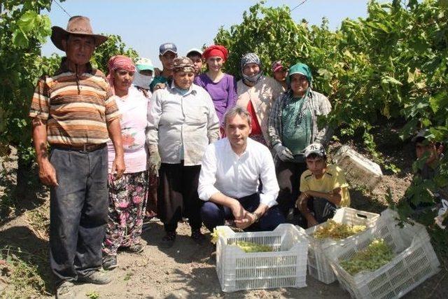 Şıktaşlı Çiftçilerin Sorunlarını Dinledi