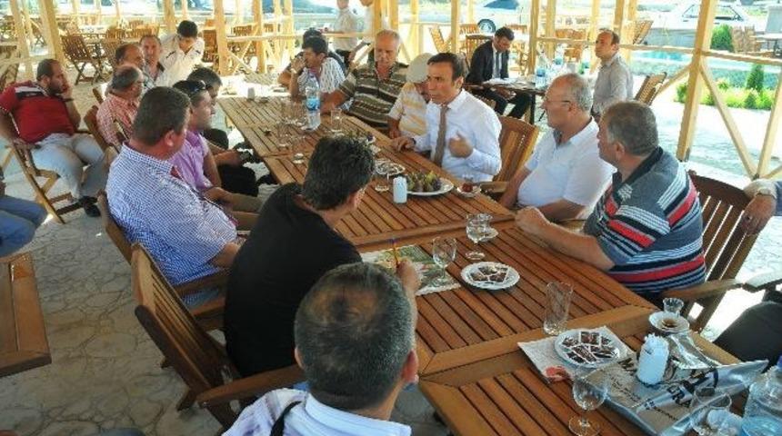 Gen&ccedil;&rsquo;ten Dolmuş Derneğine Ziyaret