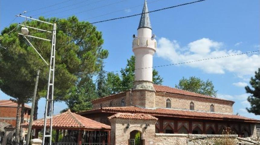 &Ccedil;ivisiz Ahşap Cami