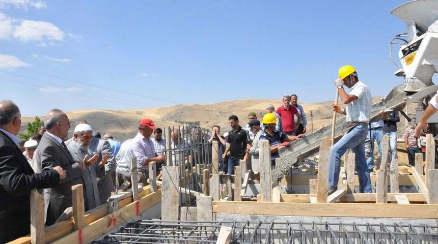 Hayırsever Iş Adamından 650 Kişilik Cami