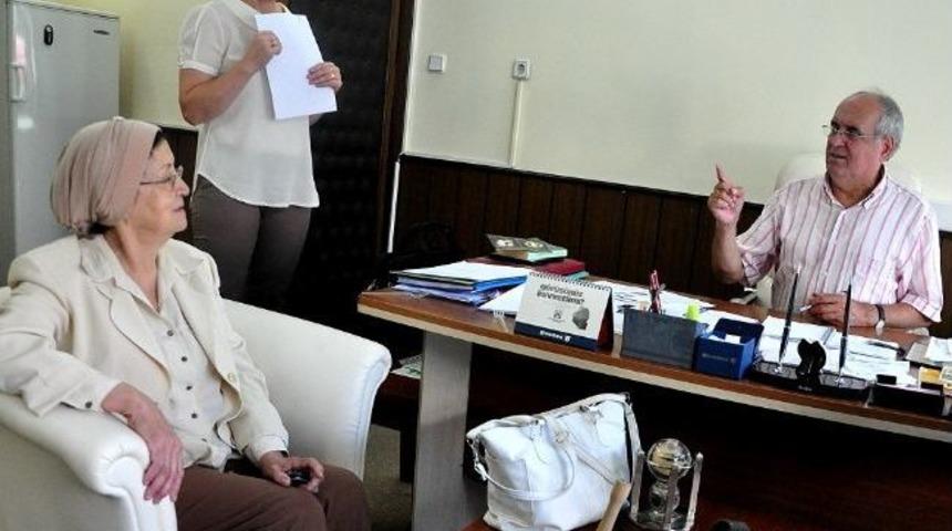 Karacabey&rsquo;de İpek B&ouml;cek&ccedil;iliği Gelişiyor