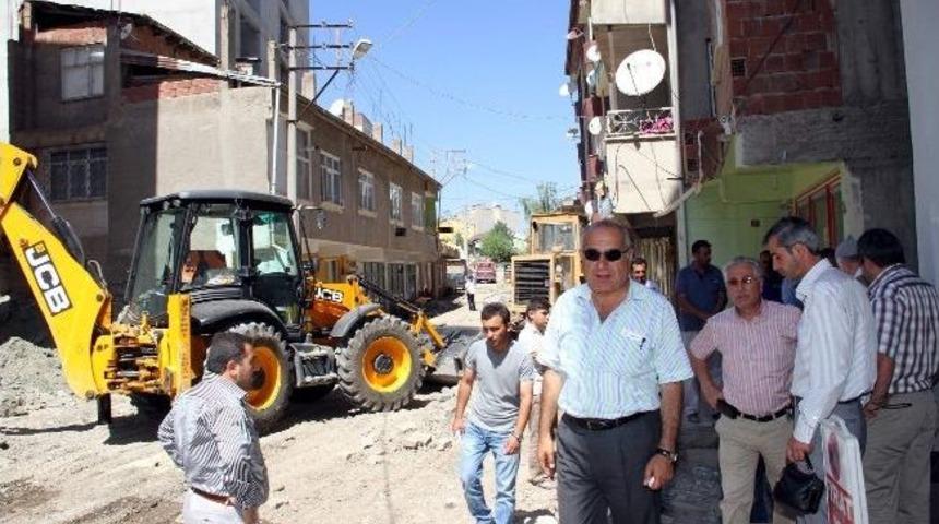 Başkan Sel, Parke &Ccedil;alışmalarını İnceledi