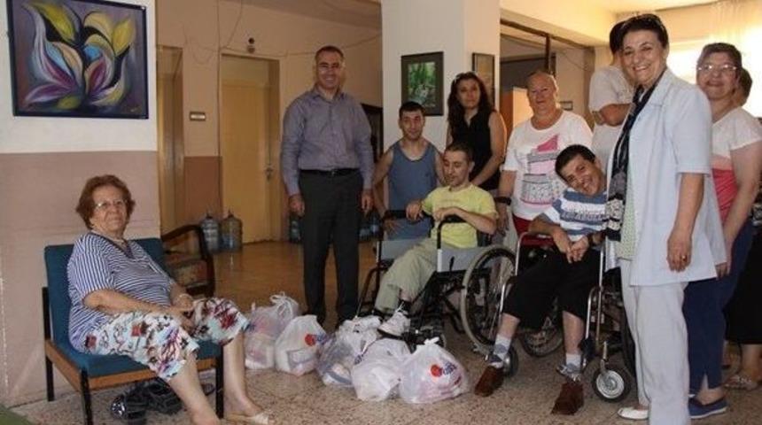 Mhp Bayraklı Engellilerin Yanında