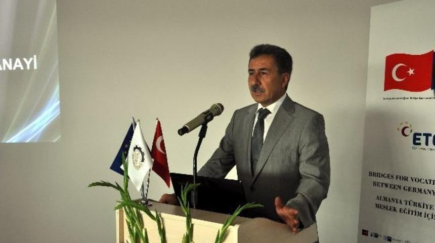 Almanya İle T&uuml;rkiye Arasında Eğitim K&ouml;pr&uuml;s&uuml;