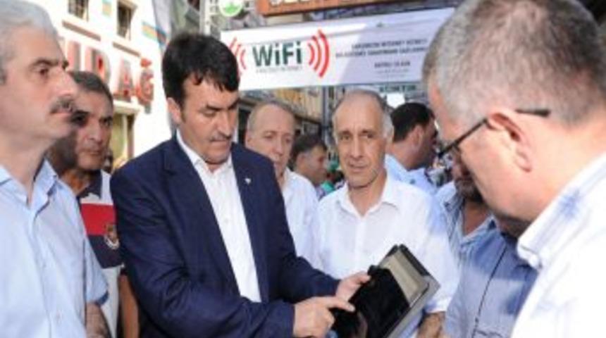 &Ccedil;arşıda Kablosuz Internet D&ouml;nemi Başladı