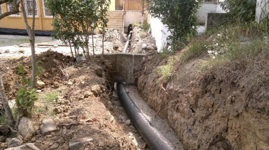 Okul Kanalizasyon Sistemi Yenilendi
