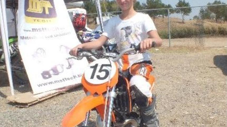 Bayanların Motokros Merakı