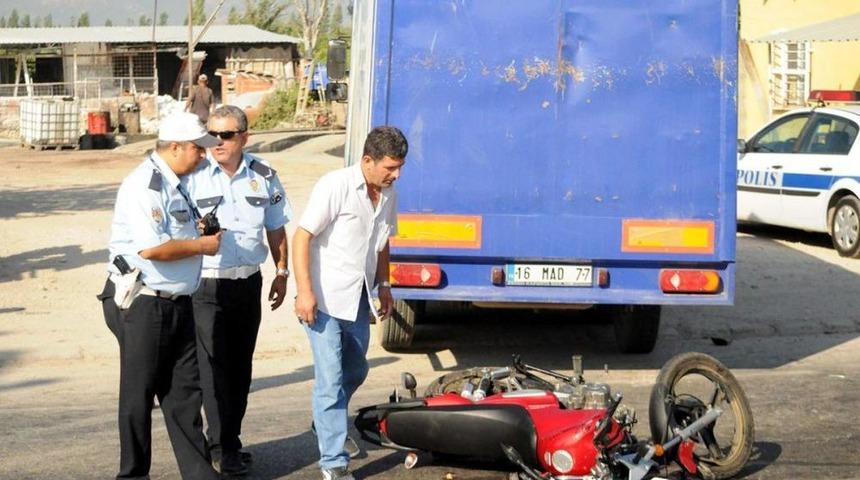 Orhangazi'de Trafik Kazaları: 3 Yaralı