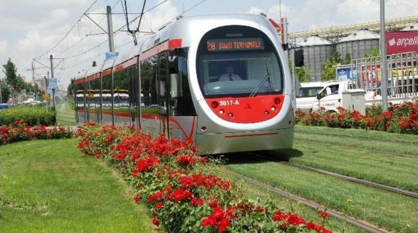 Raylı Sistemde &Uuml;niversite Hattı'na Makas Atılıyor