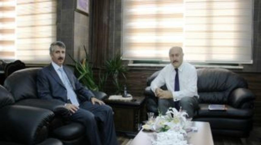 Vali &Uuml;nl&uuml;er'den Belediye Başkanı Polat'a İade-i Ziyaret