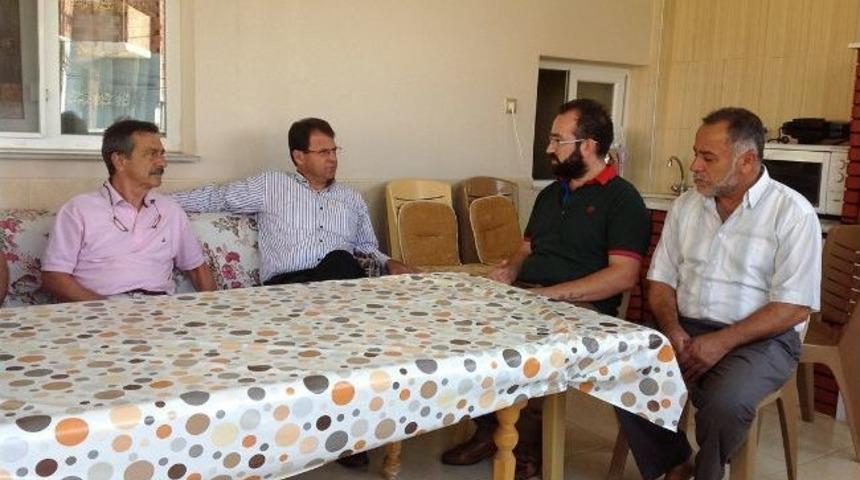 Başkan Ata&ccedil; Ali İsmail&rsquo;in Ailesini Ziyaret Etti