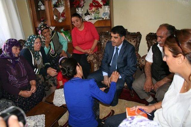 Kars Belediye Başkanı Bozkuş, Ev Toplantılarında Kadınların Sorunlarını Dinliyor